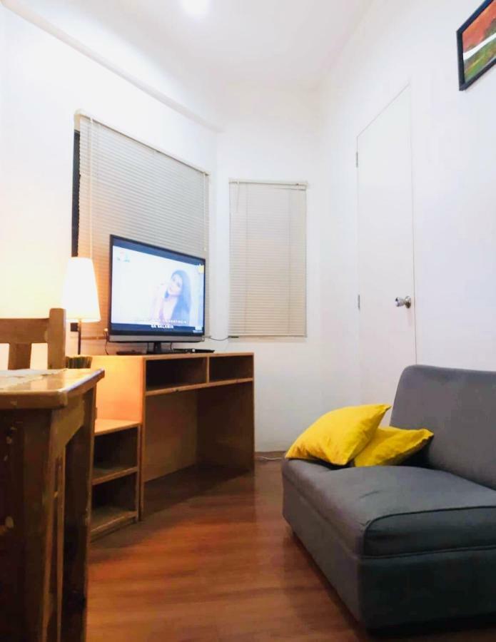 El Pueblo Condominium *